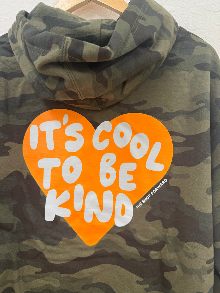 IT'S COOL TO BE KIND' UNISEX HOODIE - CAMO