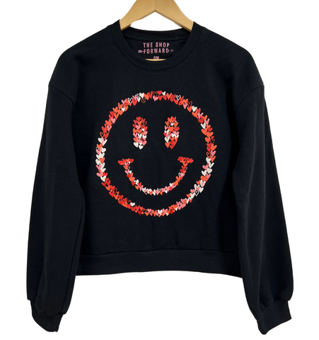 Hearts Happy Face Women's Cropped Pullover - Black