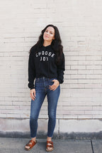 'CHOOSE JOY' WOMEN'S CROPPED HOODIE